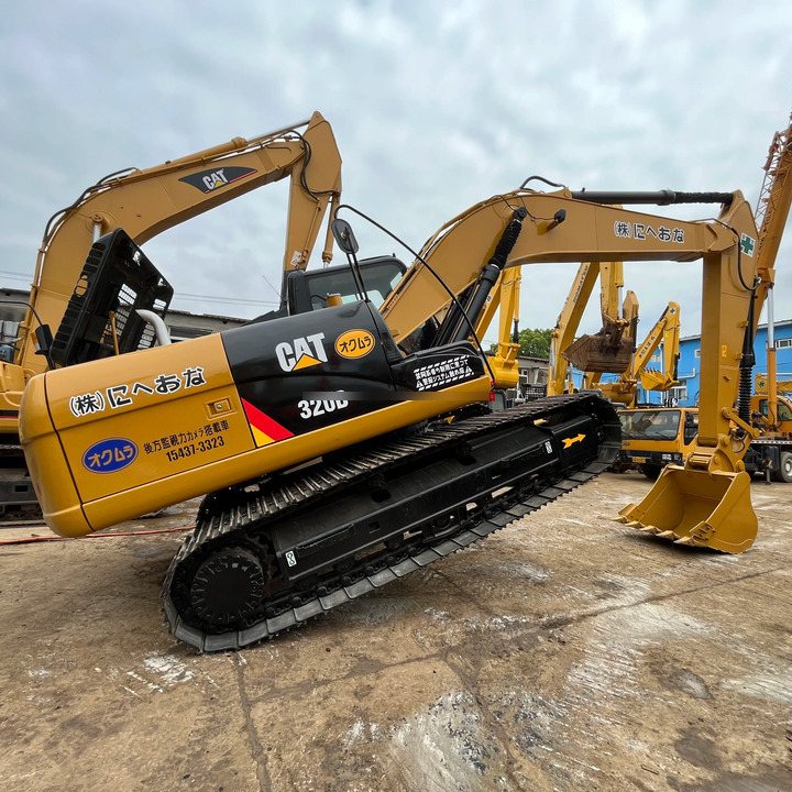 Original japan Used CAT 320D 320D2 crawler excavator CAT 320 used excavators 20 tons excavator for sale - Escavadora de rastos: foto 1 Original japan Used CAT 320D 320D2 crawler excavator CAT 320 used excavators 20 tons excavator for sale - Escavadora de rastos: foto 1