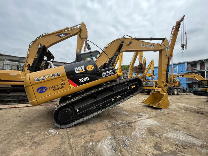 Original japan used CAT 320D 320D2 crawler excavator CAT 320 used excavators second hand excavator for sale - Escavadora de rastos: foto 3 Original japan used CAT 320D 320D2 crawler excavator CAT 320 used excavators second hand excavator for sale - Escavadora de rastos: foto 3
