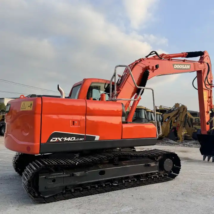 Used 14ton Durable Medium Type Grab Shovel Doosan Dx140LC-9c Dx150LC Dx1200 Digger Machinery Crawler Hydraulic Excavator - Escavadora de rastos: foto 2 Used 14ton Durable Medium Type Grab Shovel Doosan Dx140LC-9c Dx150LC Dx1200 Digger Machinery Crawler Hydraulic Excavator - Escavadora de rastos: foto 2