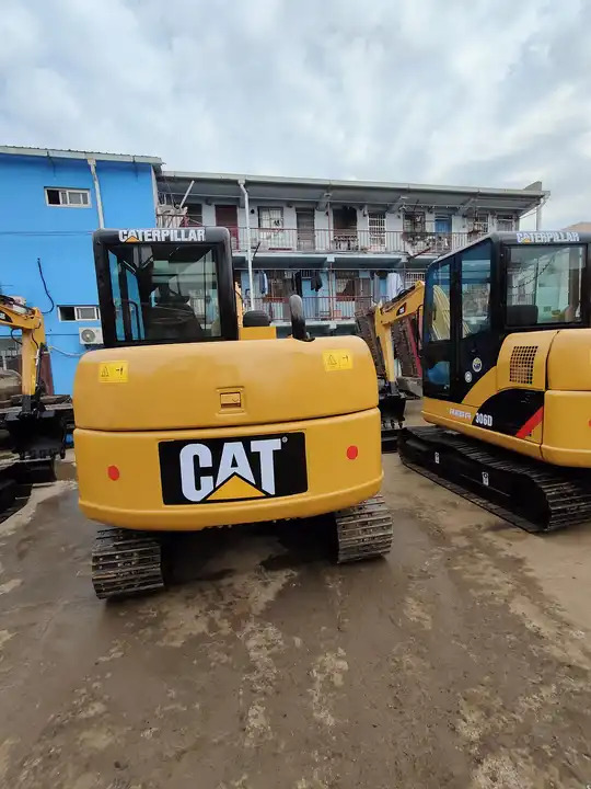 Used cat 306D 302.5D 302D 6ton 2.5ton 2ton mini excavator - Escavadora de rastos: foto 5 Used cat 306D 302.5D 302D 6ton 2.5ton 2ton mini excavator - Escavadora de rastos: foto 5