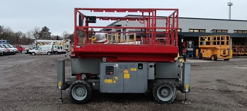Genie GS-2669RT - 10 m, 4x4, diesel - Plataforma de Tijera/ Plataforma de tesoura: foto 5 Genie GS-2669RT - 10 m, 4x4, diesel - Plataforma de Tijera/ Plataforma de tesoura: foto 5