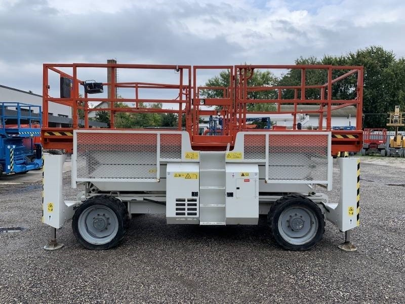 Genie GS3390 - 12,06 m - 4x4 - diesel - Plataforma de Tijera/ Plataforma de tesoura: foto 4 Genie GS3390 - 12,06 m - 4x4 - diesel - Plataforma de Tijera/ Plataforma de tesoura: foto 4