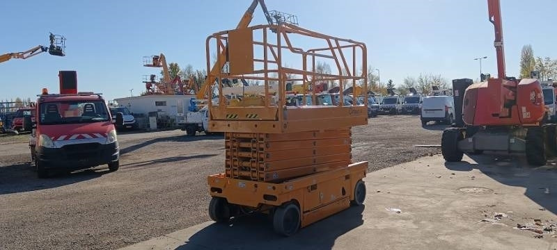 Haulotte Compact 14 - 14 m, electric - Plataforma de Tijera/ Plataforma de tesoura: foto 2 Haulotte Compact 14 - 14 m, electric - Plataforma de Tijera/ Plataforma de tesoura: foto 2