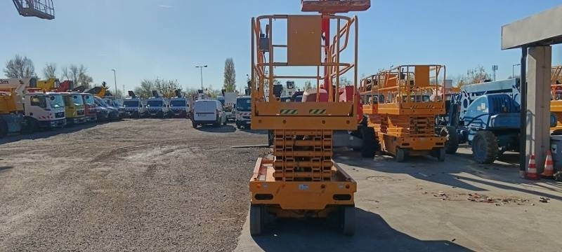 Haulotte Compact 14 - 14 m, electric - Plataforma de Tijera/ Plataforma de tesoura: foto 3 Haulotte Compact 14 - 14 m, electric - Plataforma de Tijera/ Plataforma de tesoura: foto 3