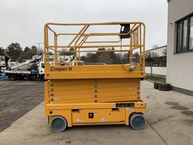 Haulotte Compact 14 - 14 m, electric - Plataforma de Tijera/ Plataforma de tesoura: foto 4 Haulotte Compact 14 - 14 m, electric - Plataforma de Tijera/ Plataforma de tesoura: foto 4