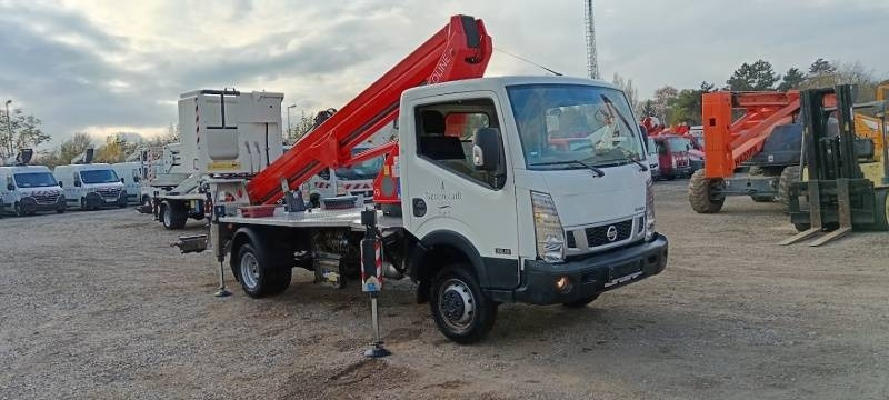 Nissan Cabstar Ruthmann-Ecoline 180 - 18m - 230 kg - Caminhão com plataforma aérea: foto 1 Nissan Cabstar Ruthmann-Ecoline 180 - 18m - 230 kg - Caminhão com plataforma aérea: foto 1
