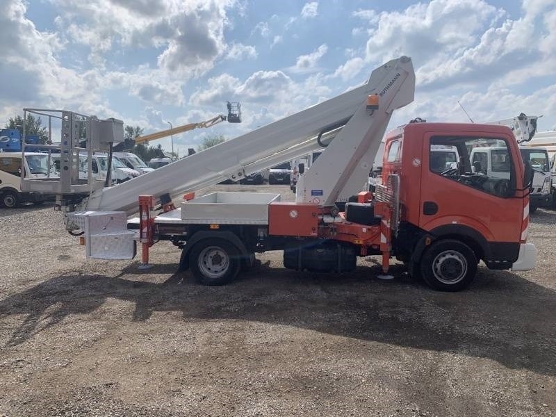 Nissan Cabstar Ruthmann TB270 - 27m - 230 kg - Caminhão com plataforma aérea: foto 4 Nissan Cabstar Ruthmann TB270 - 27m - 230 kg - Caminhão com plataforma aérea: foto 4