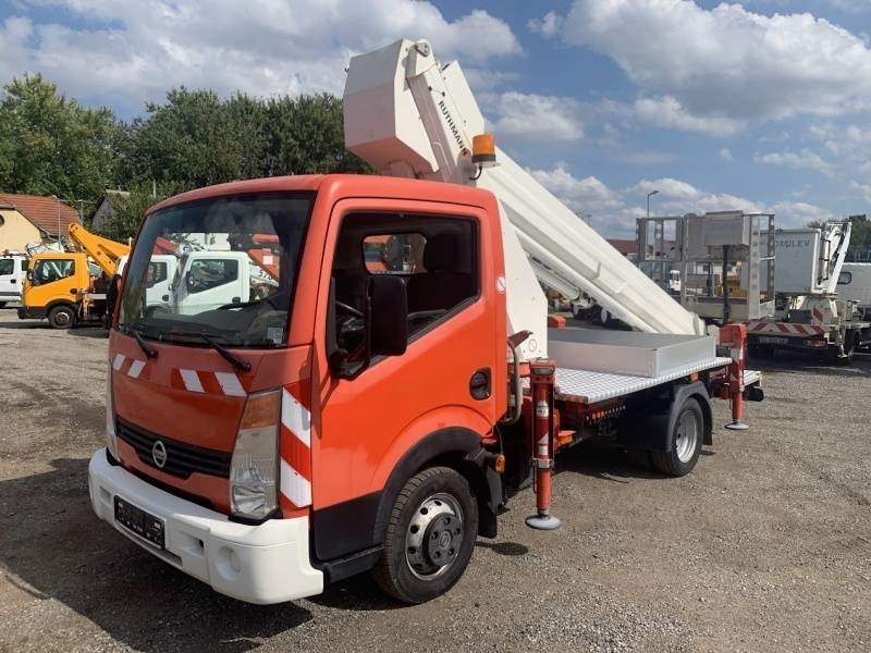 Nissan Cabstar Ruthmann TB270 - 27m - 230 kg - Caminhão com plataforma aérea: foto 2 Nissan Cabstar Ruthmann TB270 - 27m - 230 kg - Caminhão com plataforma aérea: foto 2