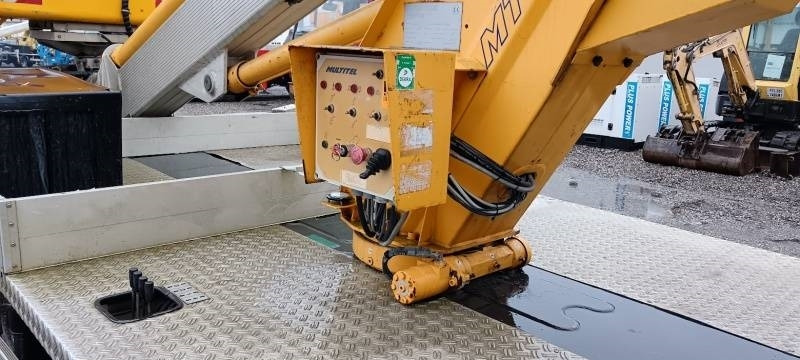 Caminhão com plataforma aérea Renault Maxity Multitel MT202DS - 20m - 200 kg: foto 14 Caminhão com plataforma aérea Renault Maxity Multitel MT202DS - 20m - 200 kg: foto 14