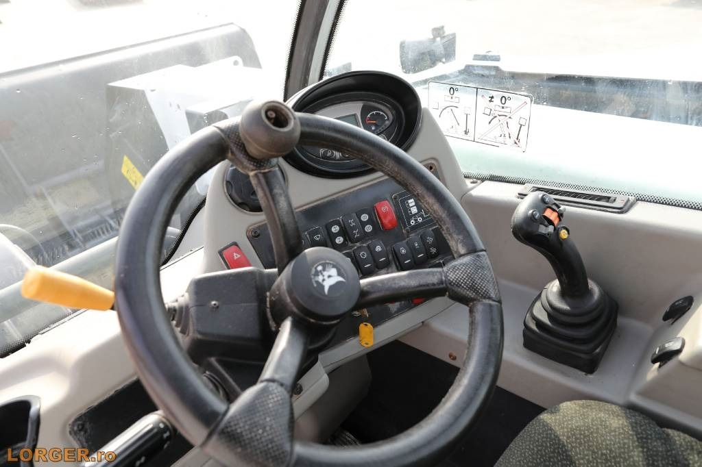 Empilhador telescópico Bobcat TL38.70HF: foto 12