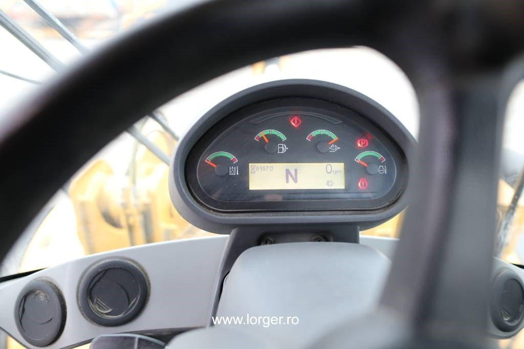 Carregadeira de rodas CAT 938 M: foto 24