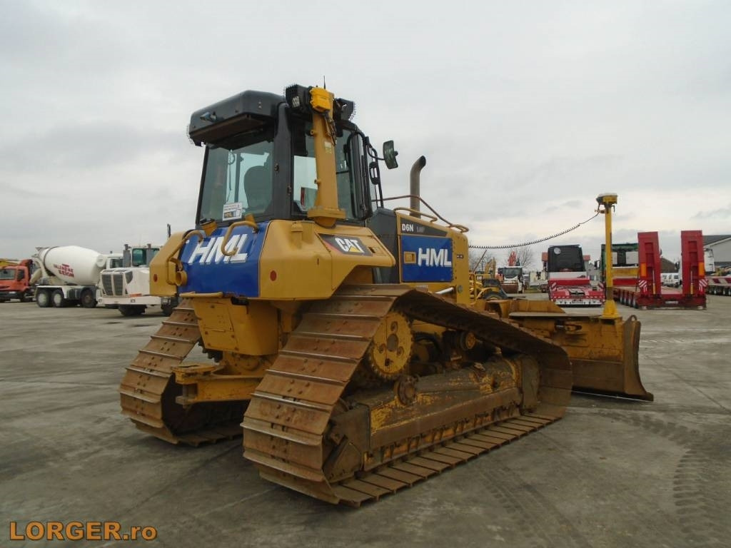 CAT D6N LGP - Buldôzer: foto 3 CAT D6N LGP - Buldôzer: foto 3