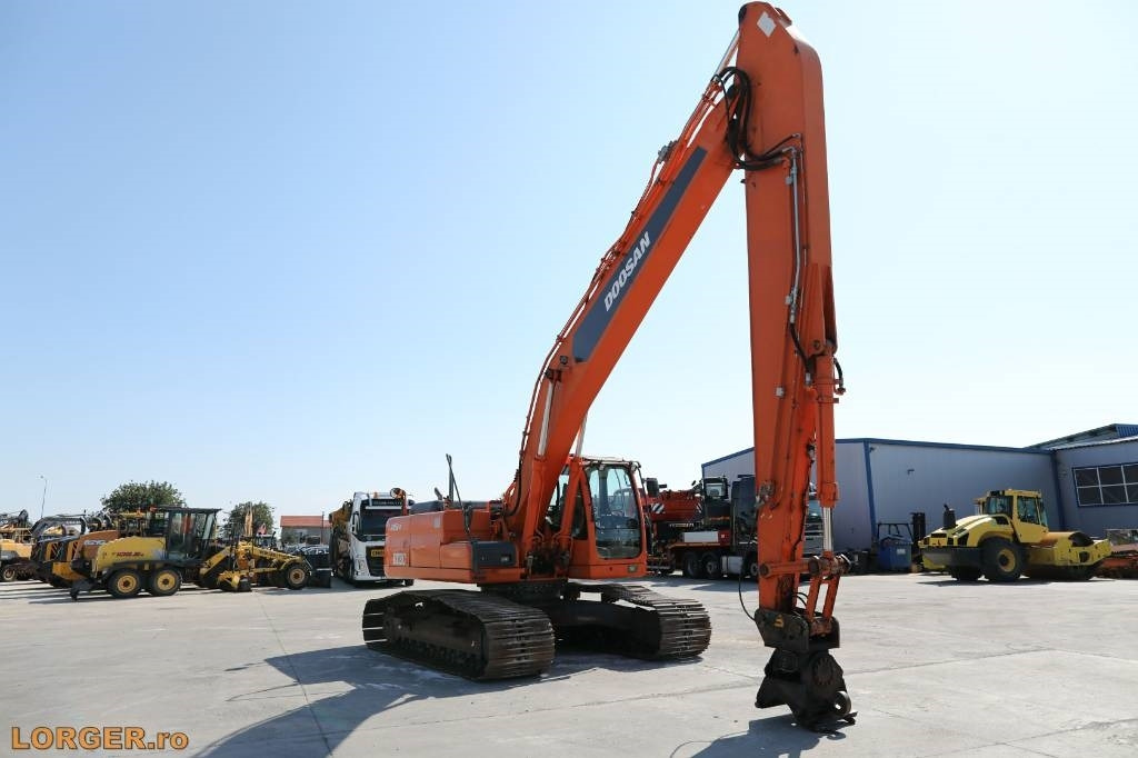 Doosan (Etec) DX 300 - Long Reach Boom 14m + 3D GPS TOPCO - Escavadeira: foto 4 Doosan (Etec) DX 300 - Long Reach Boom 14m + 3D GPS TOPCO - Escavadeira: foto 4
