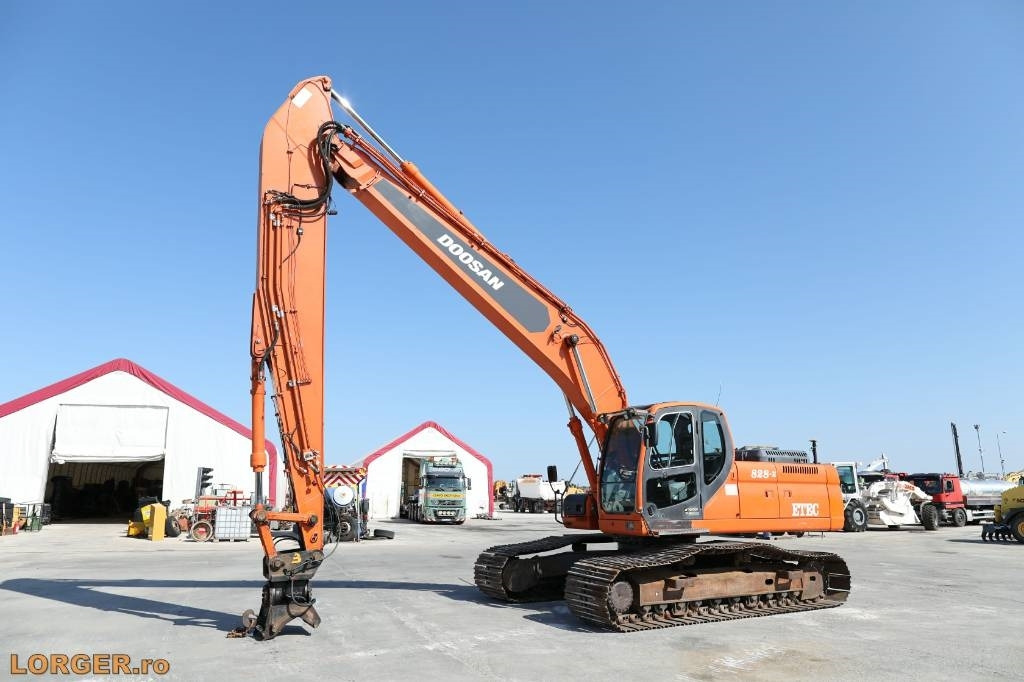 Doosan (Etec) DX 300 - Long Reach Boom 14m + 3D GPS TOPCO - Escavadeira: foto 1 Doosan (Etec) DX 300 - Long Reach Boom 14m + 3D GPS TOPCO - Escavadeira: foto 1
