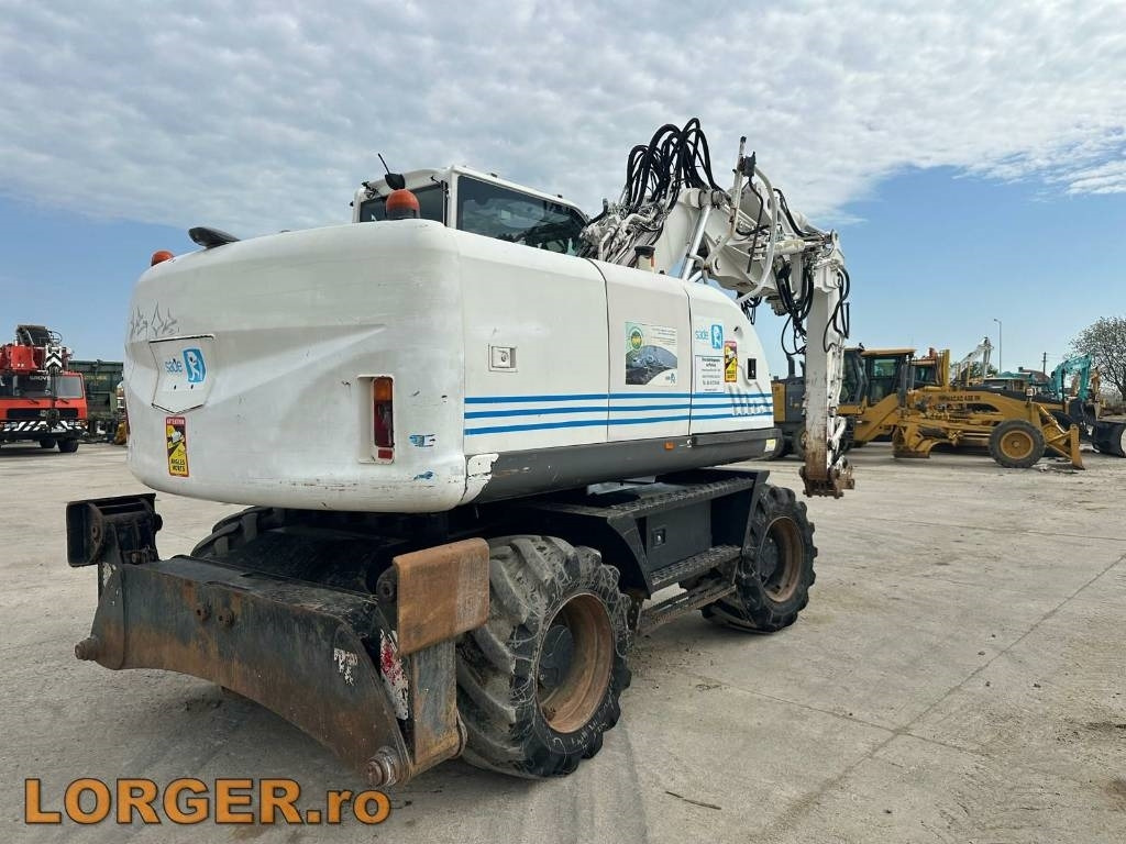 Hitachi ZX 140 W-3 - Escavadeira de rodas: foto 3 Hitachi ZX 140 W-3 - Escavadeira de rodas: foto 3