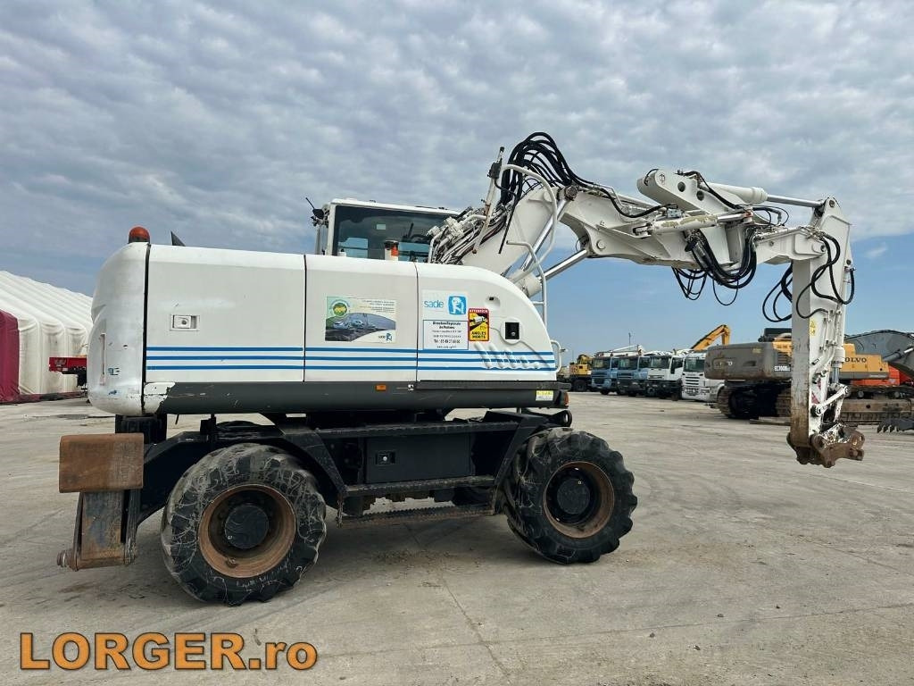 Hitachi ZX 140 W-3 - Escavadeira de rodas: foto 2 Hitachi ZX 140 W-3 - Escavadeira de rodas: foto 2