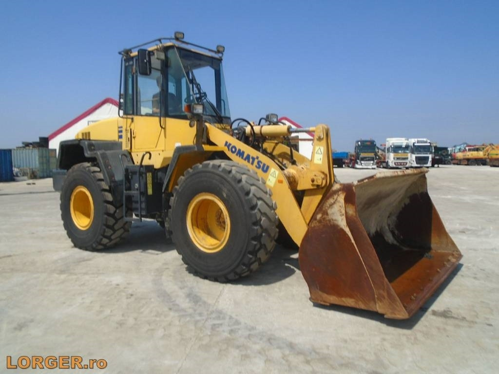 Komatsu WA200-5 - Carregadeira de rodas: foto 1 Komatsu WA200-5 - Carregadeira de rodas: foto 1