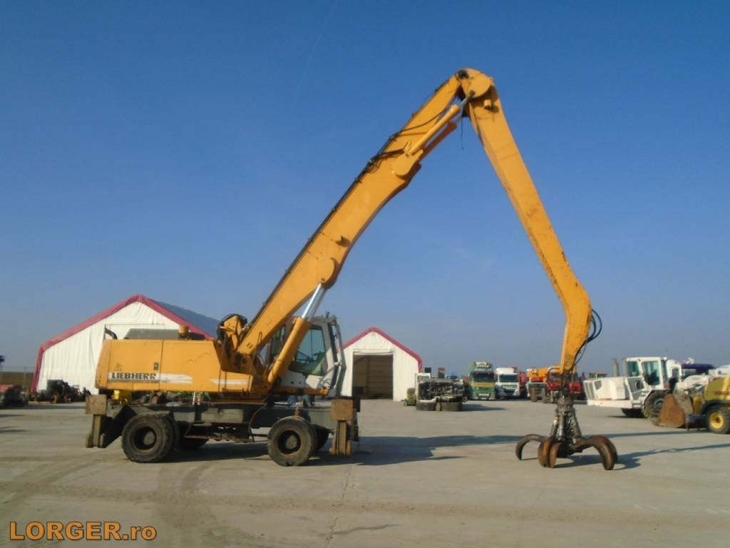 Manipulador de material Liebherr A 934 B: foto 8