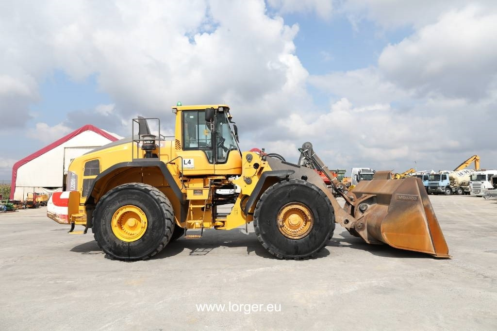 Volvo L 220 H - Carregadeira de rodas: foto 2 Volvo L 220 H - Carregadeira de rodas: foto 2