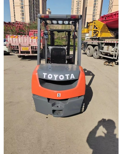2020 Toyota 8F-30 - Empilhadeira: foto 5 2020 Toyota 8F-30 - Empilhadeira: foto 5