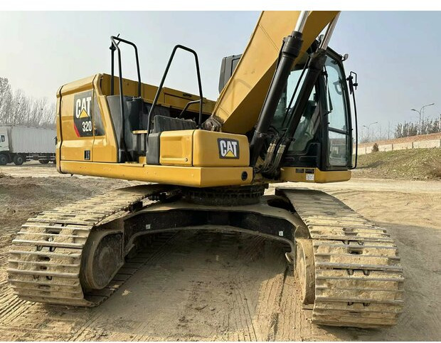 2021 Caterpillar 320 - Escavadora de rastos: foto 2 2021 Caterpillar 320 - Escavadora de rastos: foto 2