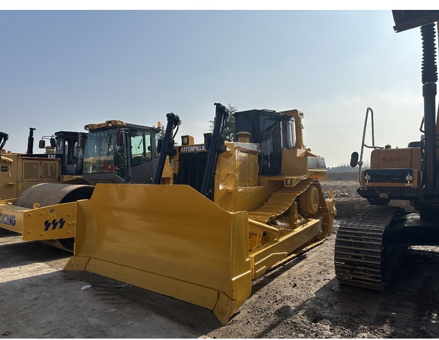 2022 Caterpillar D8R - Buldôzer: foto 1 2022 Caterpillar D8R - Buldôzer: foto 1