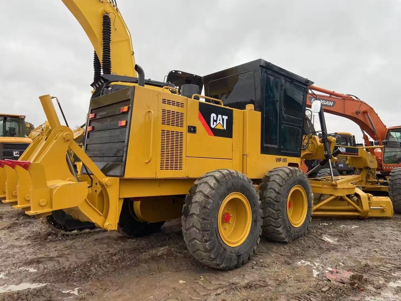 Motoniveladora caterpillar 140H: foto 6
