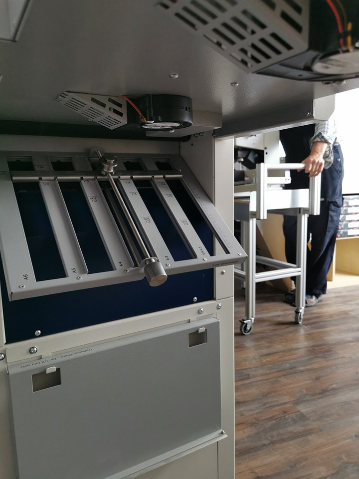 Cyklos TRIFOLD 360 | 2020 - Máquina de dobrar papel: foto 4 Cyklos TRIFOLD 360 | 2020 - Máquina de dobrar papel: foto 4