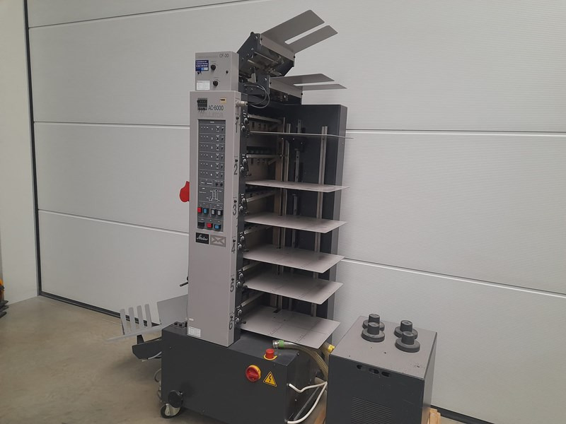 Horizon AC-6000 | collator | 6 stations - Máquina de impressão: foto 3 Horizon AC-6000 | collator | 6 stations - Máquina de impressão: foto 3