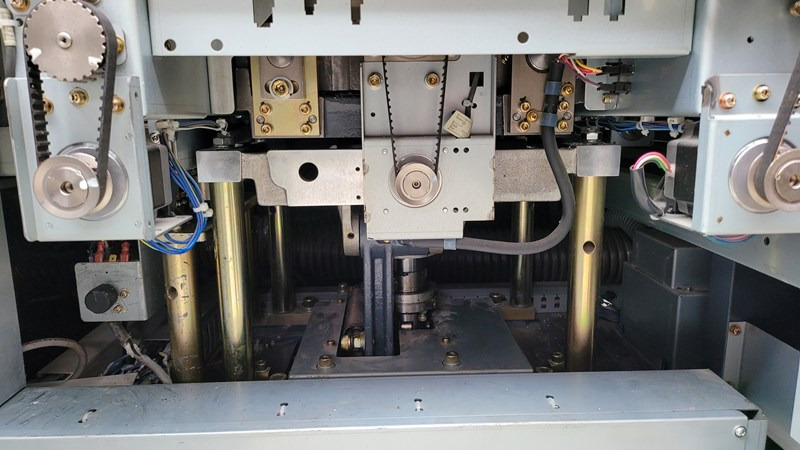 Horizon BQ-270 | 2010 | 693000 - Encadernadora: foto 4 Horizon BQ-270 | 2010 | 693000 - Encadernadora: foto 4