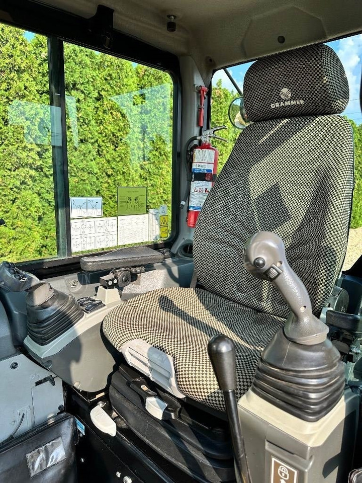 Mini escavadeira CAT 304.5 E2 XTC: foto 36