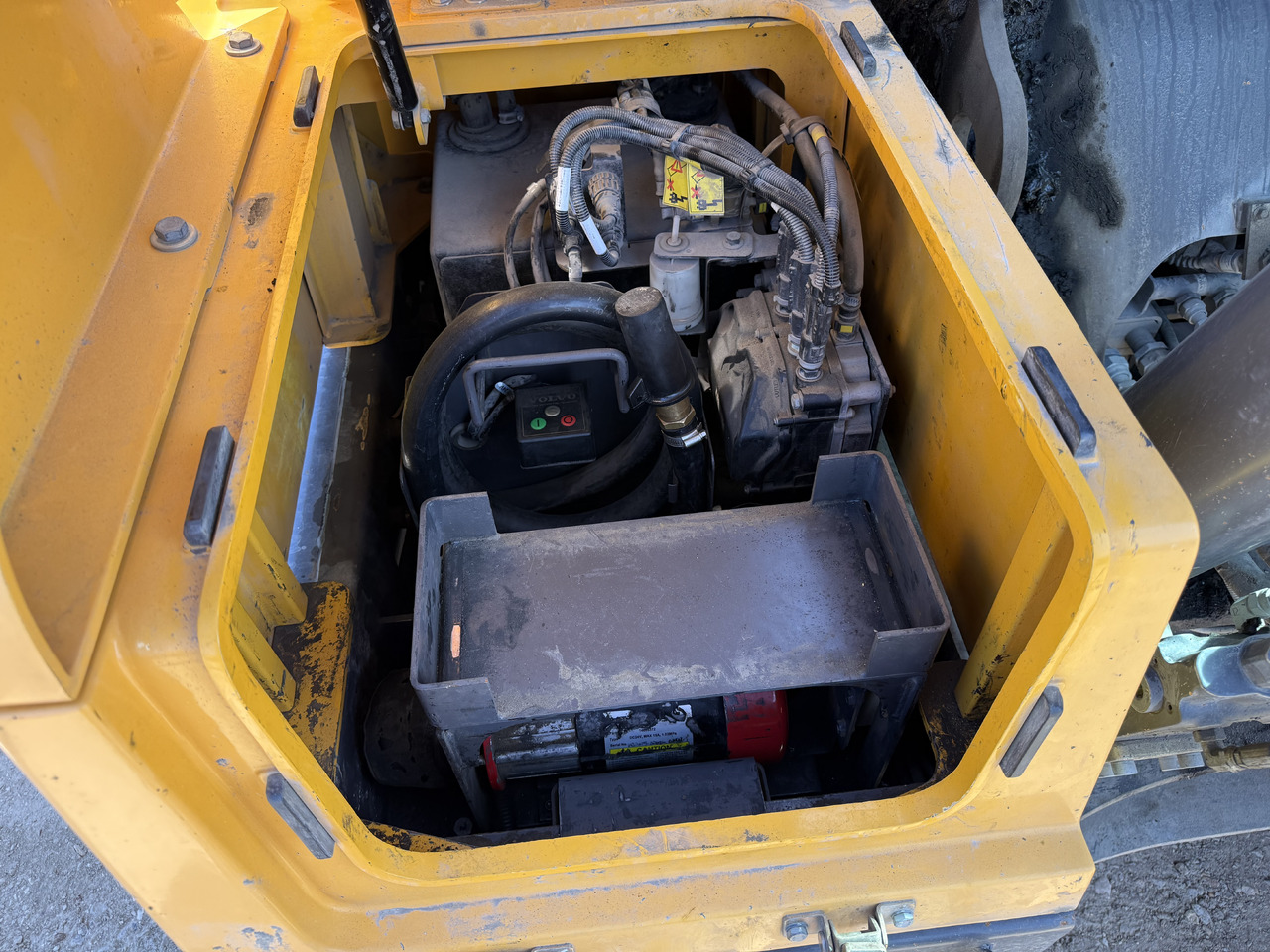 Escavadora de rastos Volvo EC 220 EL: foto 24