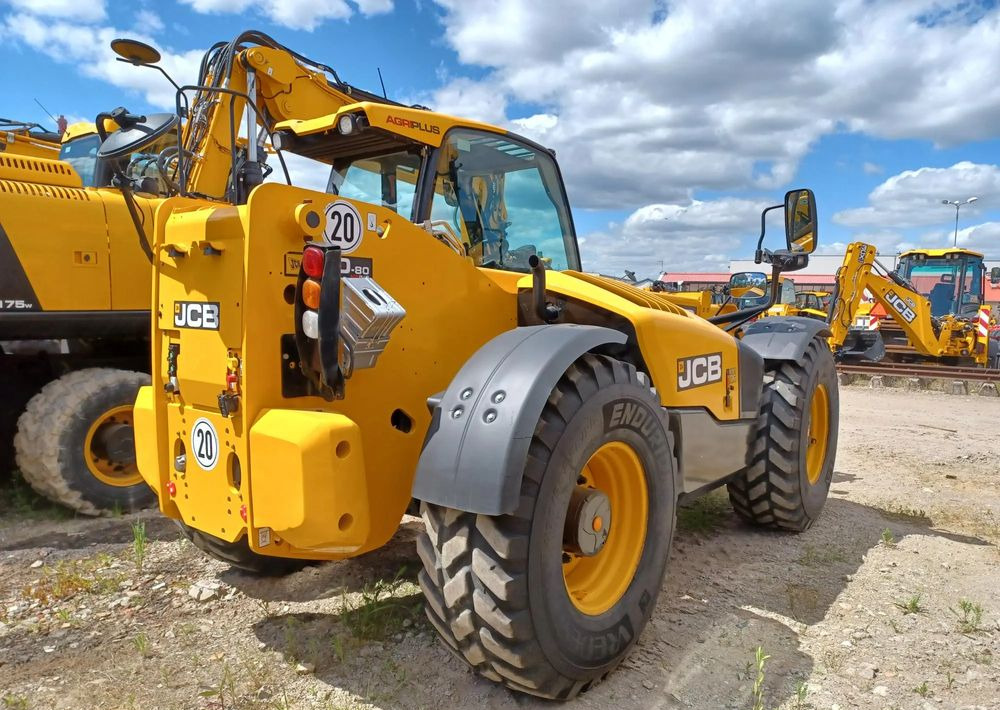 JCB 560-80 Agri Plus - Empilhador telescópico: foto 3 JCB 560-80 Agri Plus - Empilhador telescópico: foto 3