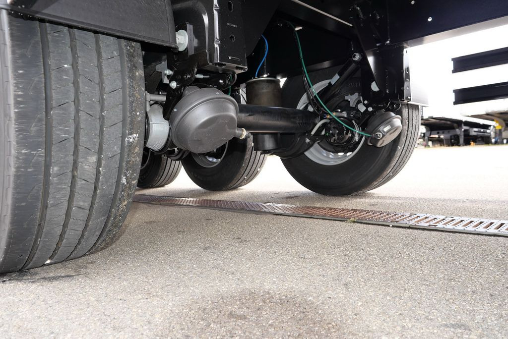 Semi-reboque plataforma/ Caixa aberta nuevo Kögel SN24/ BW 800 mm/144 x rungent. BPW/ LENKACHSE: foto 15 Semi-reboque plataforma/ Caixa aberta nuevo Kögel SN24/ BW 800 mm/144 x rungent. BPW/ LENKACHSE: foto 15