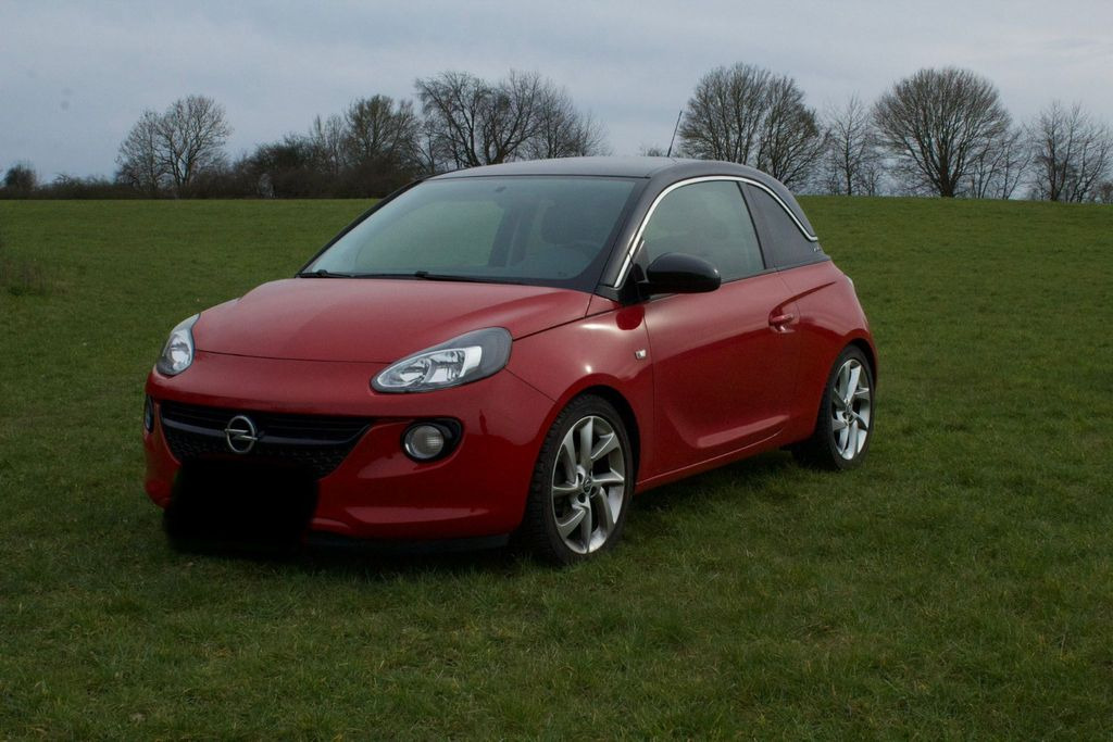 Opel Adam Slam - Sedã: foto 1 Opel Adam Slam - Sedã: foto 1