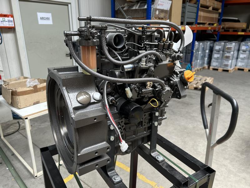Yanmar Yanmar Motor 3TNV70 - Motor de Máquina de construção: foto 3 Yanmar Yanmar Motor 3TNV70 - Motor de Máquina de construção: foto 3