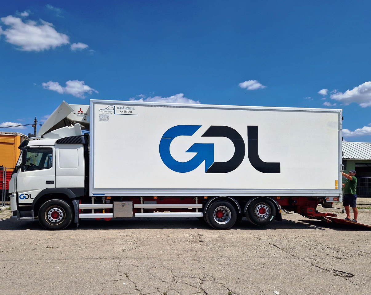 VOLVO FM - Caminhão frigorífico: foto 4 VOLVO FM - Caminhão frigorífico: foto 4