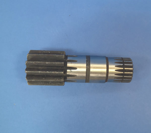 010220A Wałek silnika obrotu Caterpillar 301.6; nr Cat 144-5975, 139-7340 - Motor de giro de Máquina de construção: foto 2 010220A Wałek silnika obrotu Caterpillar 301.6; nr Cat 144-5975, 139-7340 - Motor de giro de Máquina de construção: foto 2