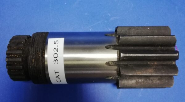 010490A, Wałek silnika obrotu CAT 302.5 - Motor de giro de Máquina de construção: foto 3 010490A, Wałek silnika obrotu CAT 302.5 - Motor de giro de Máquina de construção: foto 3