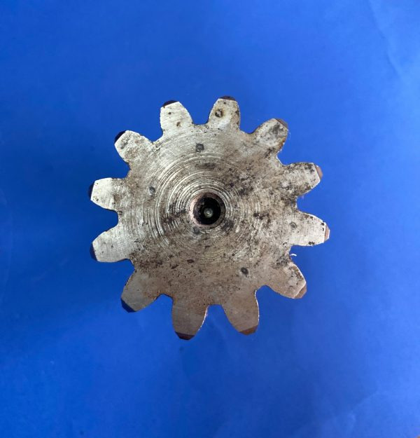 Wałek obrotu 010580A Kubota KX019-4 - Motor de giro de Máquina de construção: foto 3 Wałek obrotu 010580A Kubota KX019-4 - Motor de giro de Máquina de construção: foto 3