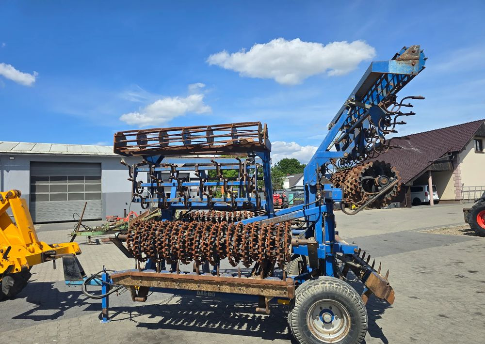 Inny Dalbo 7m. - Maquina para lavrar a terra: foto 2 Inny Dalbo 7m. - Maquina para lavrar a terra: foto 2