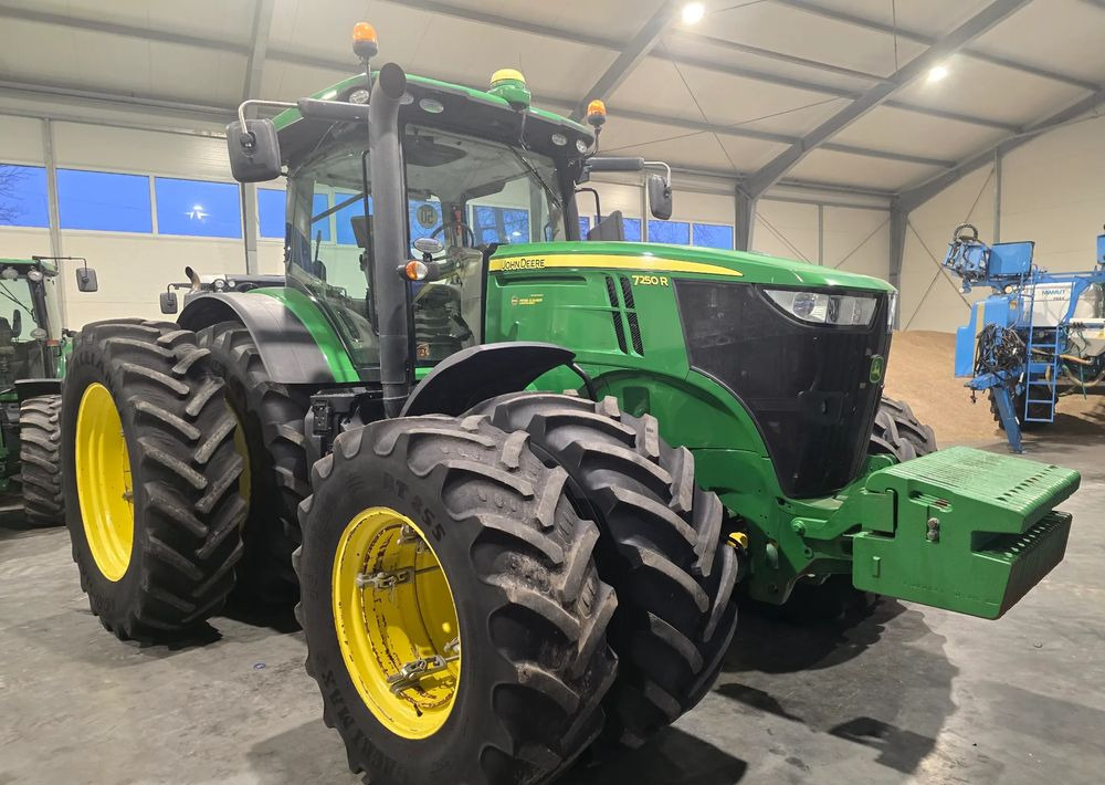 John Deere 7250R - Trator: foto 2 John Deere 7250R - Trator: foto 2