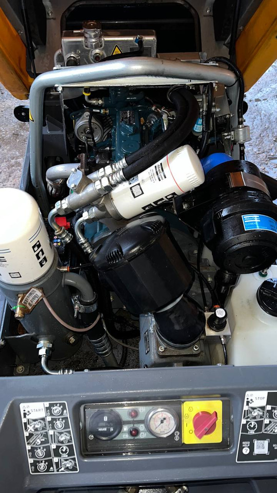 ATLAS Copco XAS48 - Compressor de ar: foto 3 ATLAS Copco XAS48 - Compressor de ar: foto 3