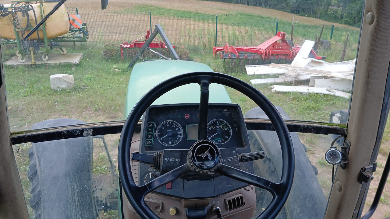 JOHN DEERE 7800 - Trator: foto 5 JOHN DEERE 7800 - Trator: foto 5