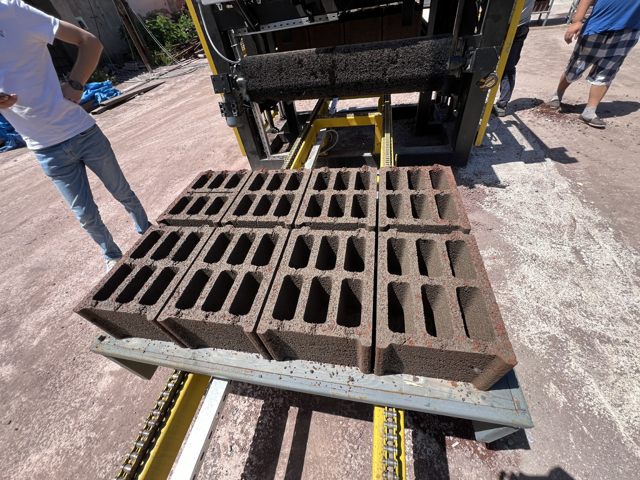 Máquina de fazer bloco Bess Machine PRS-1200 | Automatic Concrete Block Machine: foto 8