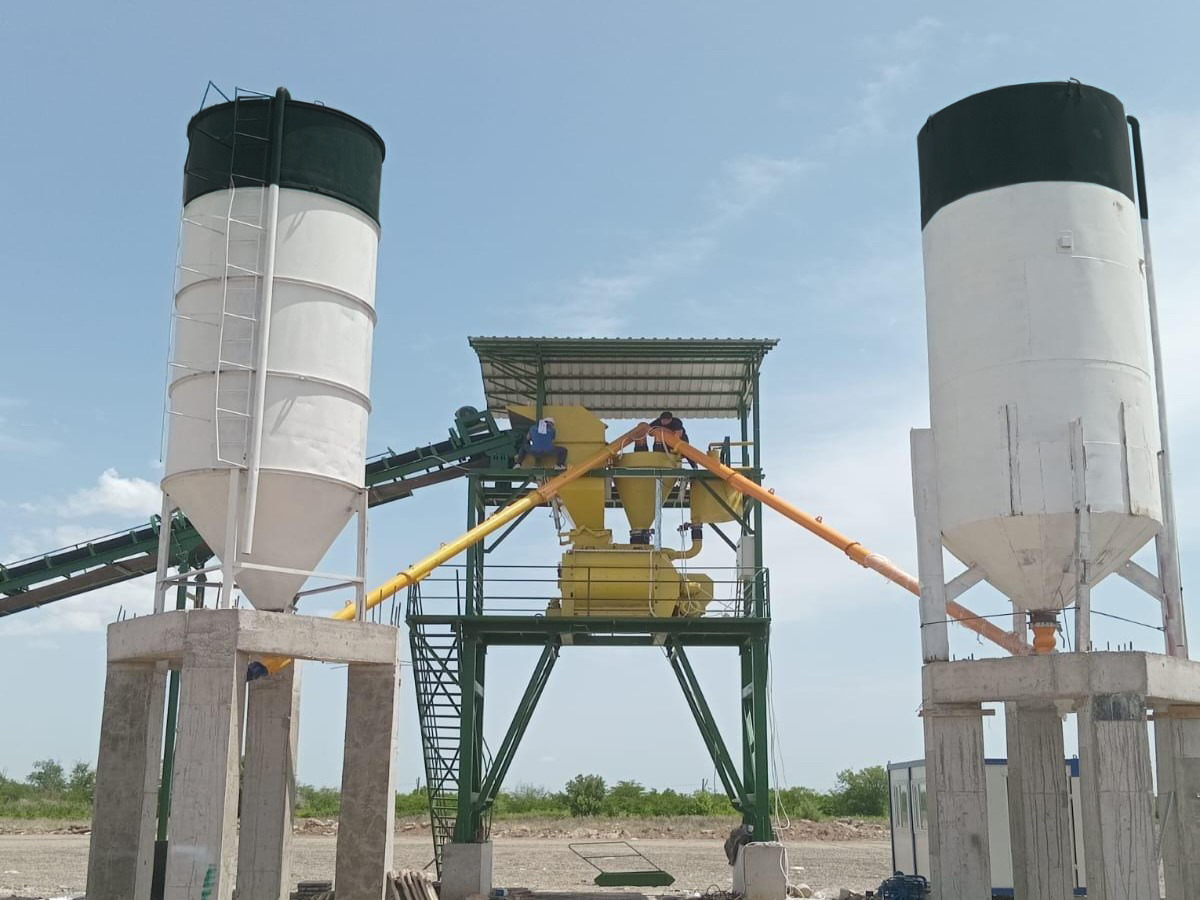 Mega Promix-90.Tw Concrete Batching Plant - Usina de concreto: foto 1 Mega Promix-90.Tw Concrete Batching Plant - Usina de concreto: foto 1