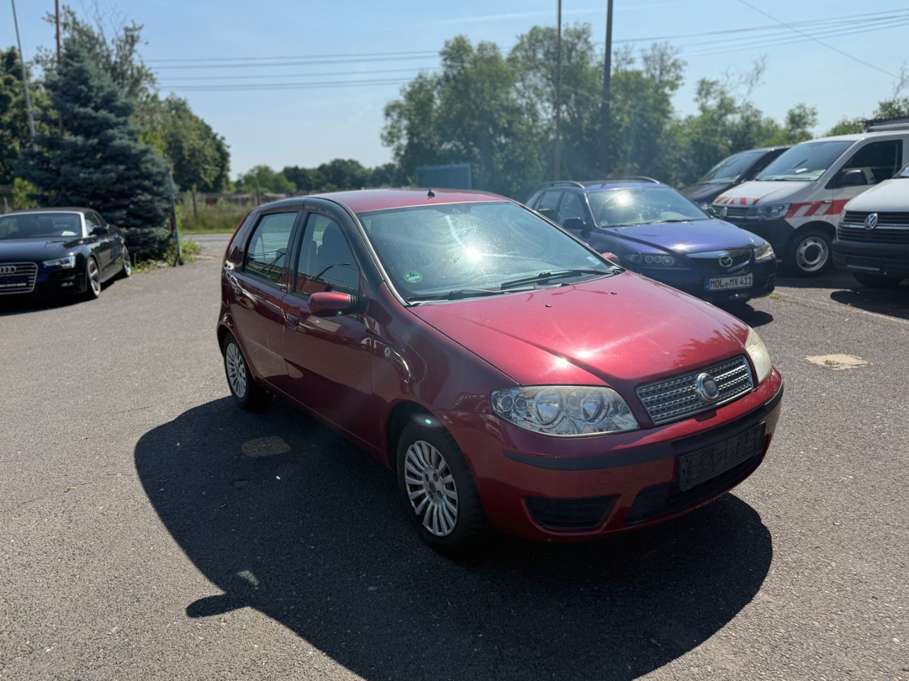 Fiat Punto Aktueller HU - Sedã: foto 2 Fiat Punto Aktueller HU - Sedã: foto 2