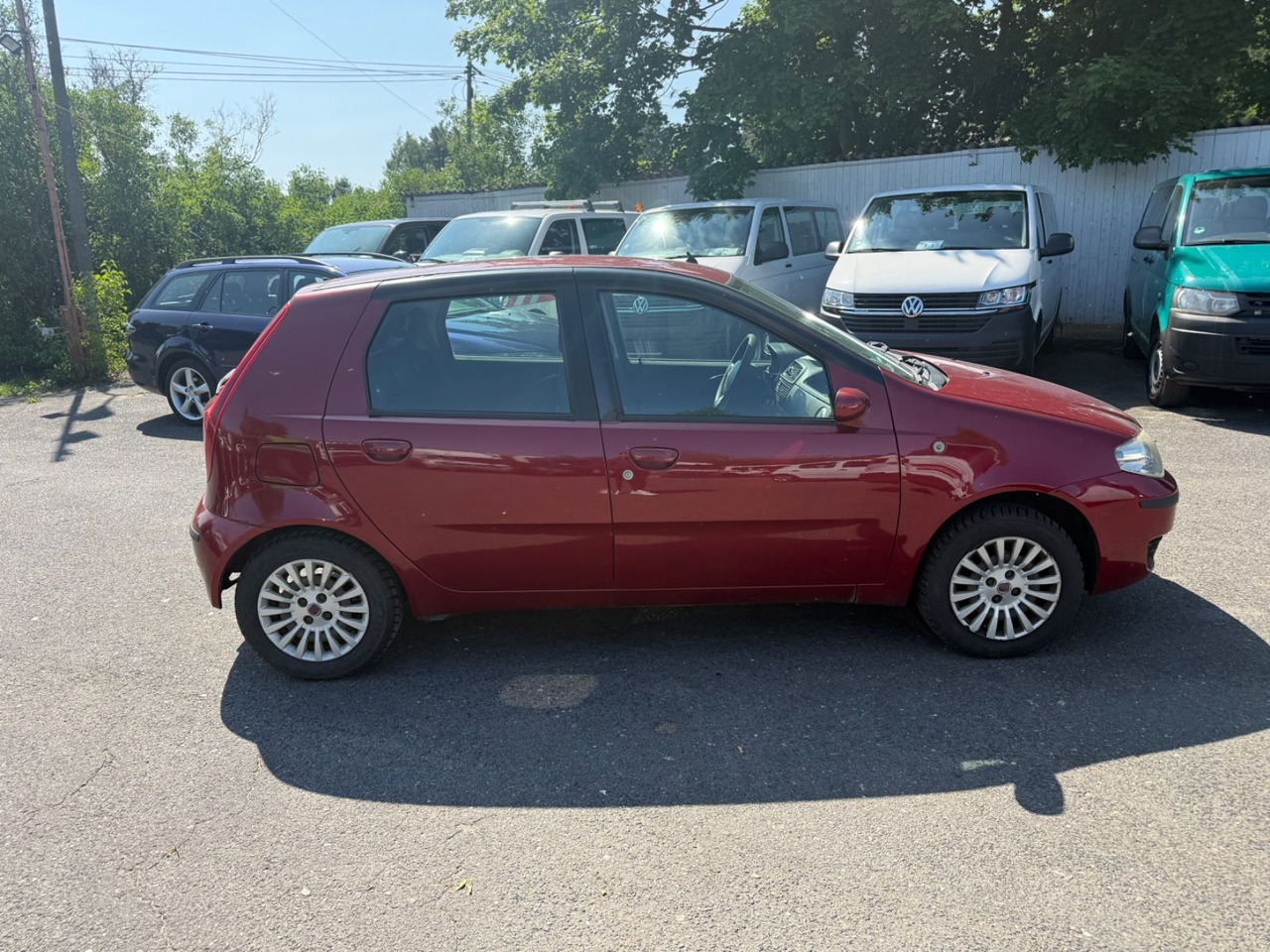 Fiat Punto Aktueller HU - Sedã: foto 3 Fiat Punto Aktueller HU - Sedã: foto 3