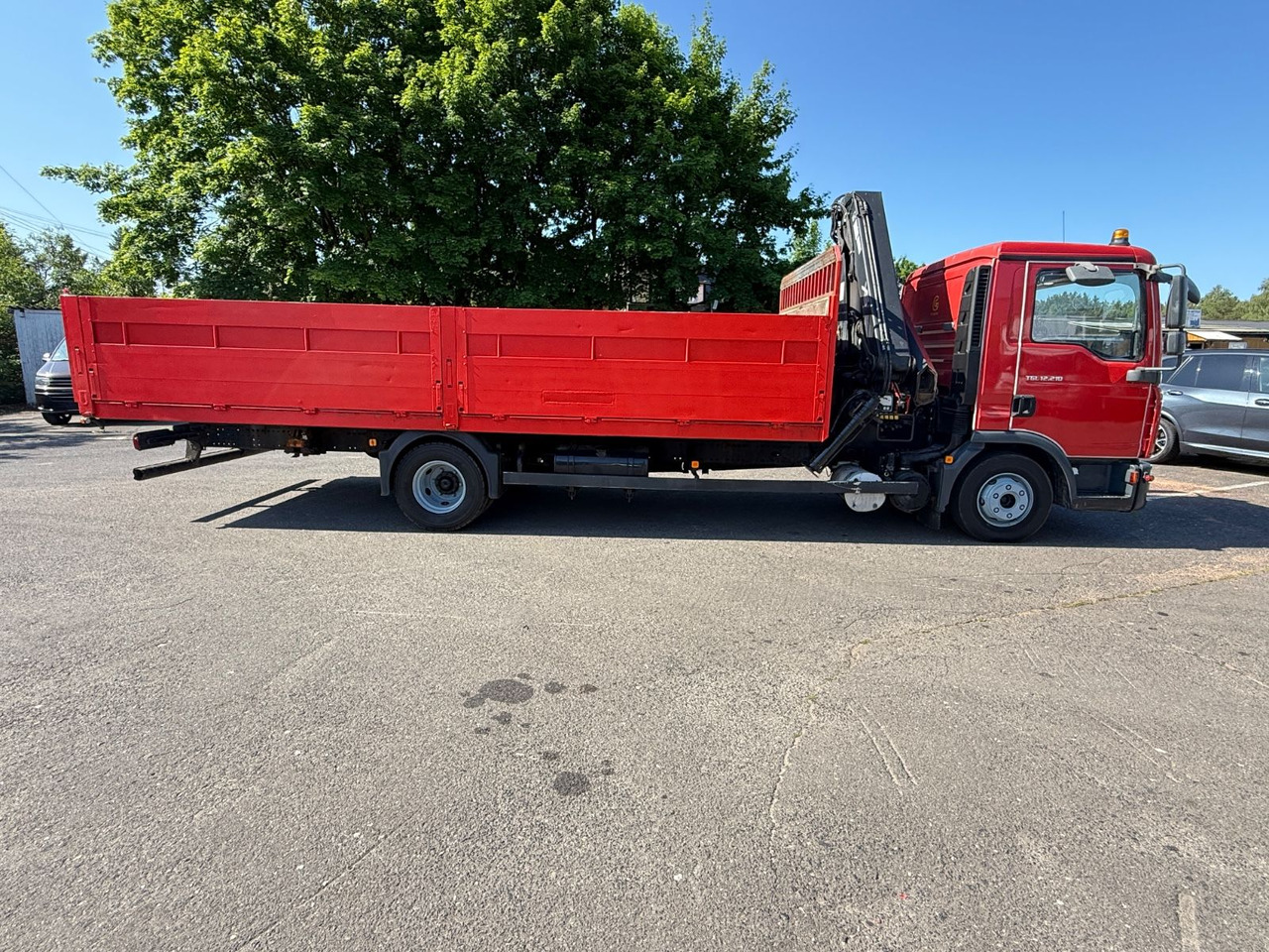 MAN TGL 12.210 mit Kran - Camião de caixa aberta/ Plataforma, Caminhão grua: foto 5 MAN TGL 12.210 mit Kran - Camião de caixa aberta/ Plataforma, Caminhão grua: foto 5