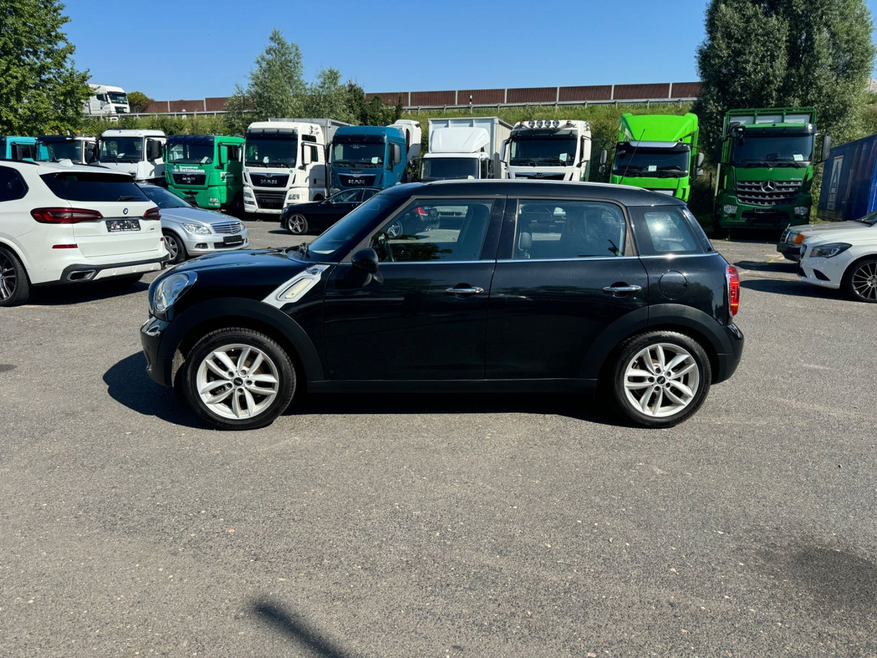 MINI COOPER Countryman Cooper - Automóvel: foto 3 MINI COOPER Countryman Cooper - Automóvel: foto 3